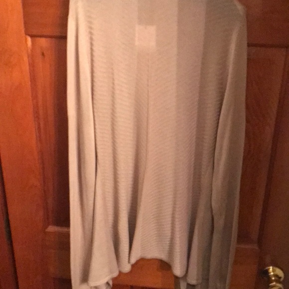 NWT Calvin Klein Silk Blend Cardigan Sweater - Picture 3 of 4